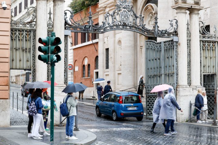 Man arrested after car breaches Vatican gate, drawing gunfire from police