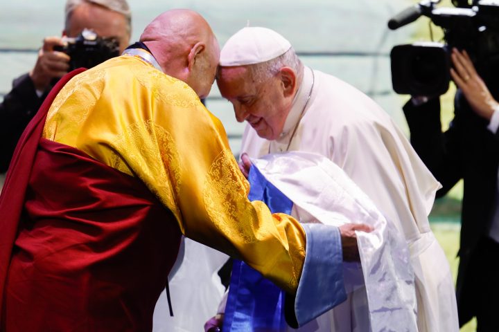 Pope Francis to Mongolia's tiny Catholic community: all of us are 'God's nomads'