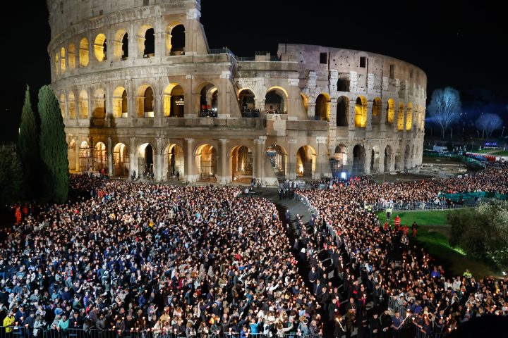 Pope prays at home while thousands attend Way of the Cross at Colosseum