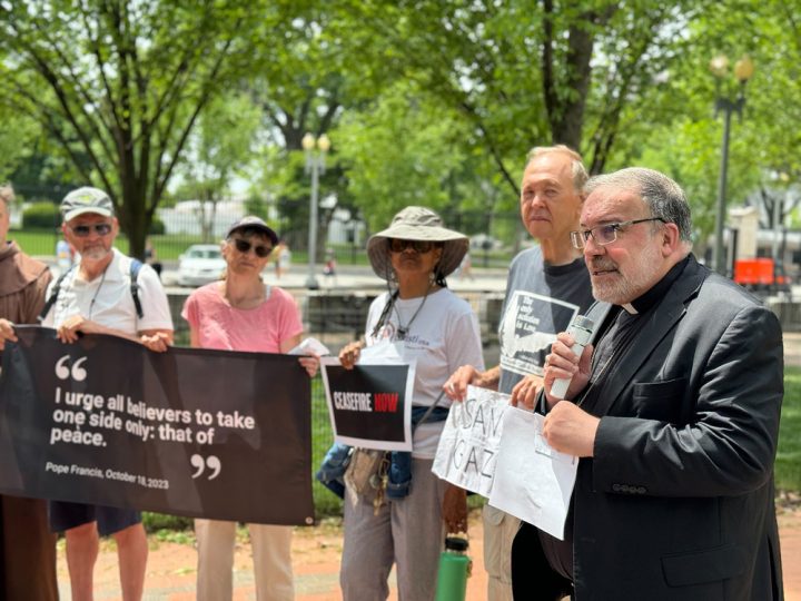 Catholic Bishop joins cease fire prayer vigil protesting weapons for Israel